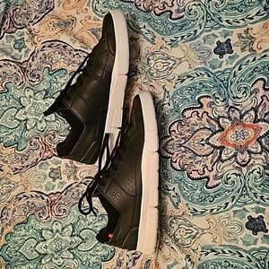 On Rogers BlackLeather